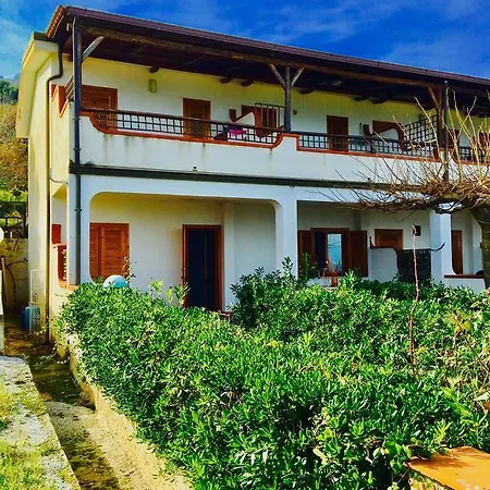 Ferienhaus Lorenzo *